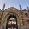 دروازه آجری باستانی در بنای تاریخی واقع در تهران، معماری اسلامی ایران با طاق، مناره، خیابان سنگفرش، قلعه قرون وسطایی، فرهنگ شهری، گردشگران، گشت و گذار، مقصد سفر، ویدیوی استوک