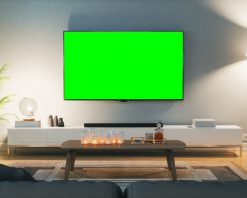 ویدیوی استوک اتاق نشیمن مدرن به سبک اسکاندیناوی با تلویزیون صفحه سبز در شب با کیفیت