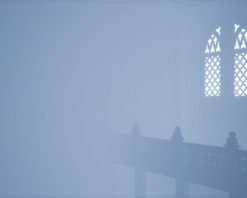 لابی کاخ با معماری قرون وسطایی باستانی به همراه مه و دود، شبیه‌سازی سه‌بعدی 4K 60FPS. ویدیوی استوک 4K