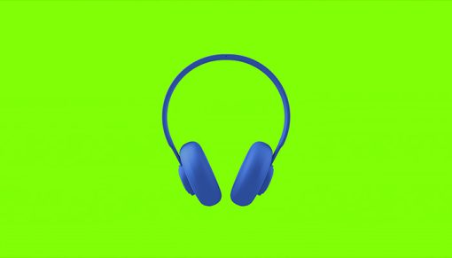 mrmiix.com_Close up of blue headphone