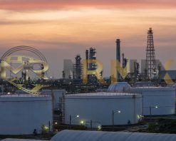 mrmiix.com_Oil refinery stock photo
