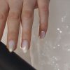mrmiix.com_Bride with elegant manicure